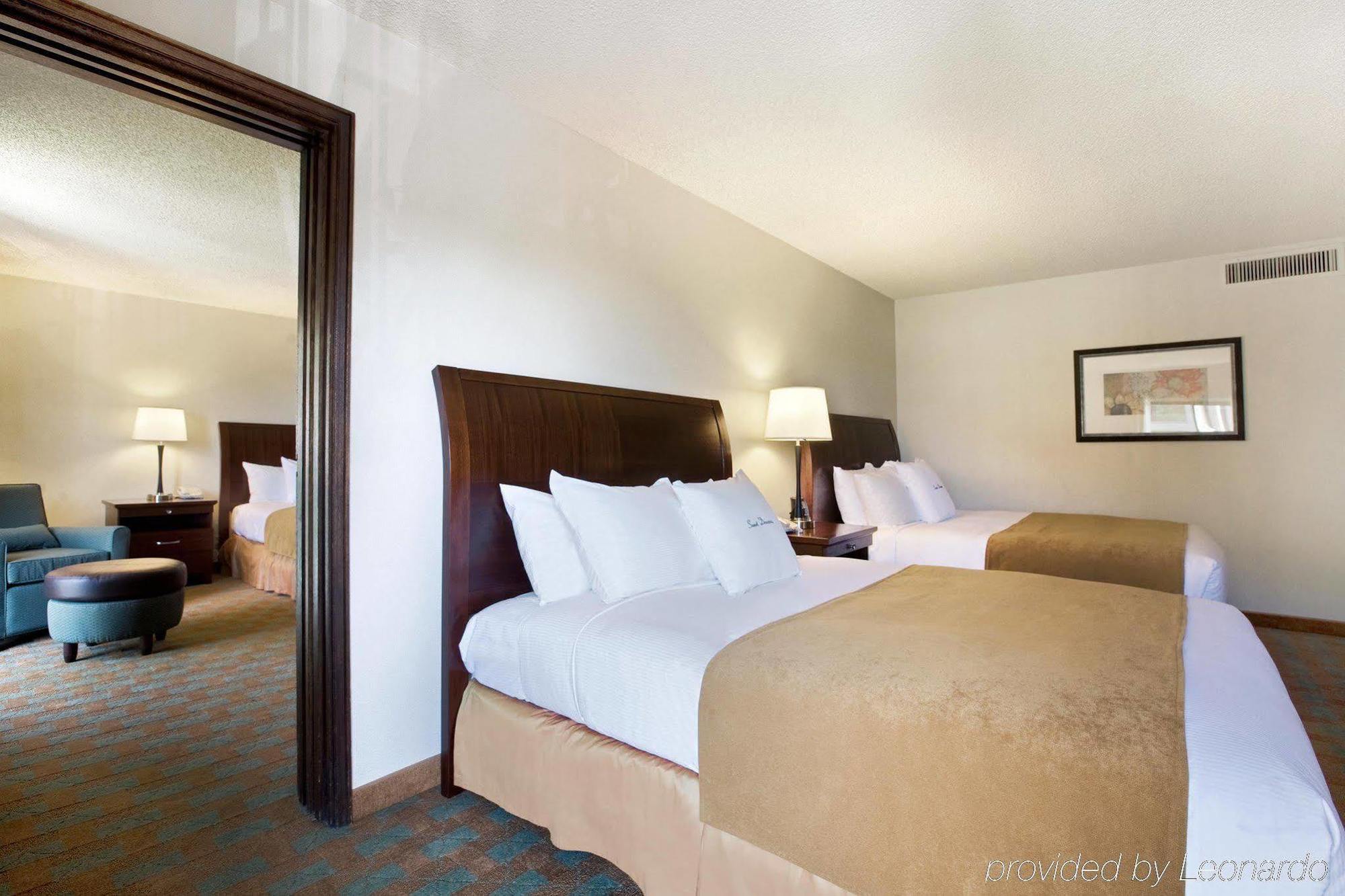 Doubletree By Hilton Sacramento Hotel Værelse billede